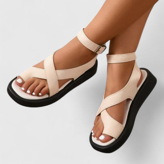 Neve - Platform Sandals