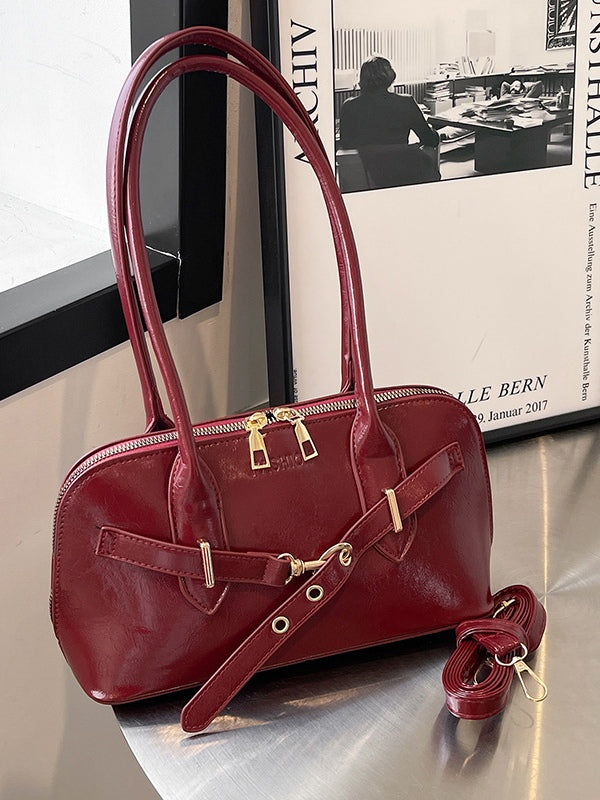 Vintage-Inspired Shell Handheld and Crossbody Bag