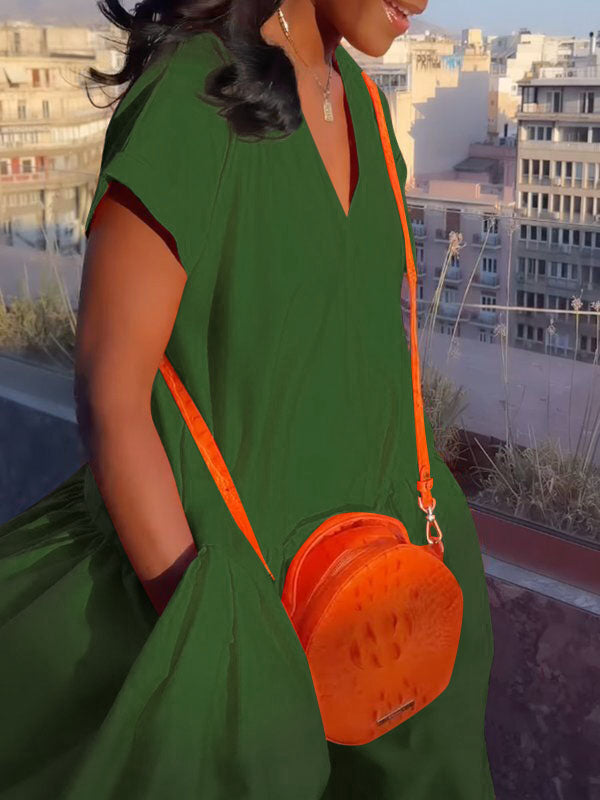 V-Neck Maxi Dress with Pleated Pockets and Loose Short Sleeves in Solid Colors