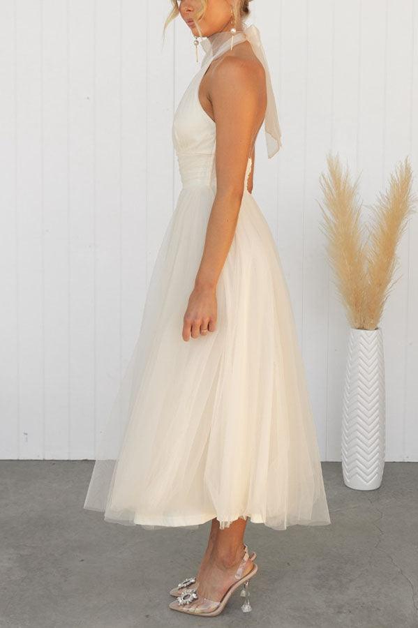 Enchanting Tulle Halter Maxi Dress with Gathered Detailing