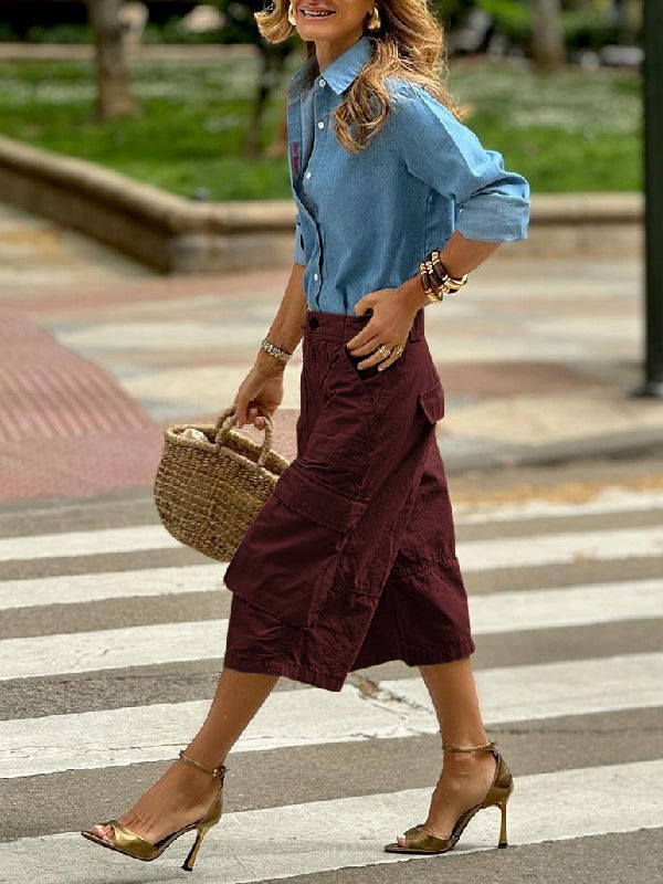 Relaxed Fit Wide Leg Capri Pants with Buttoned Pockets and Solid Color Split-Joint Design