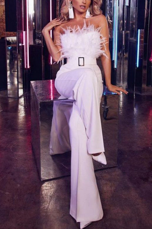 אוברול דק ללא שרוולים, כתפיים אופנתי עם נגיעות נוצות