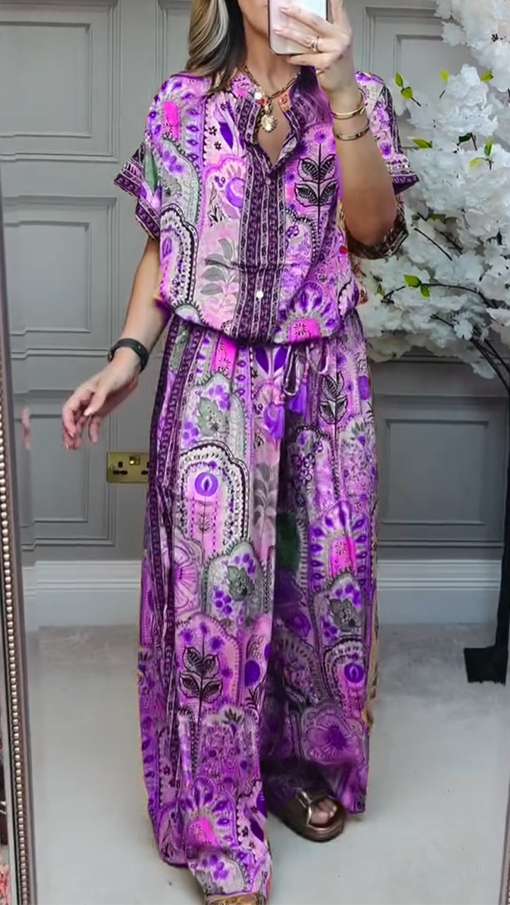 חליפה נינוחה בגזרה רחבה עם צווארון עגול והדפס