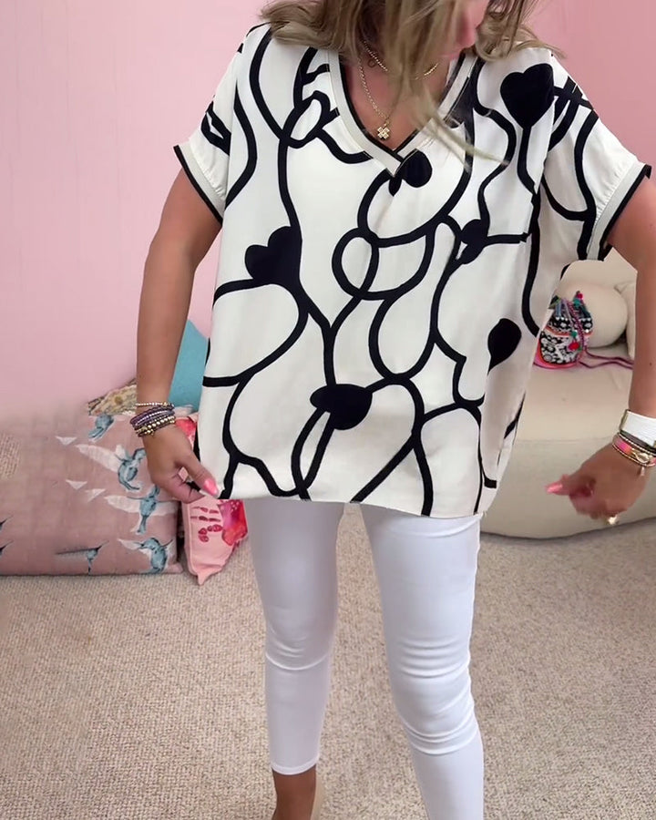 V-Neck Casual Short Sleeve Top with Contrasting Print