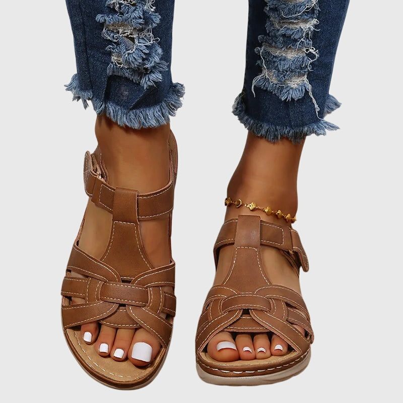 Piper - Lightweight Strapped Sandals