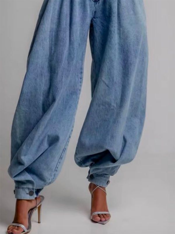 Relaxed Fit Solid Color Zippered Jean Knickerbockers