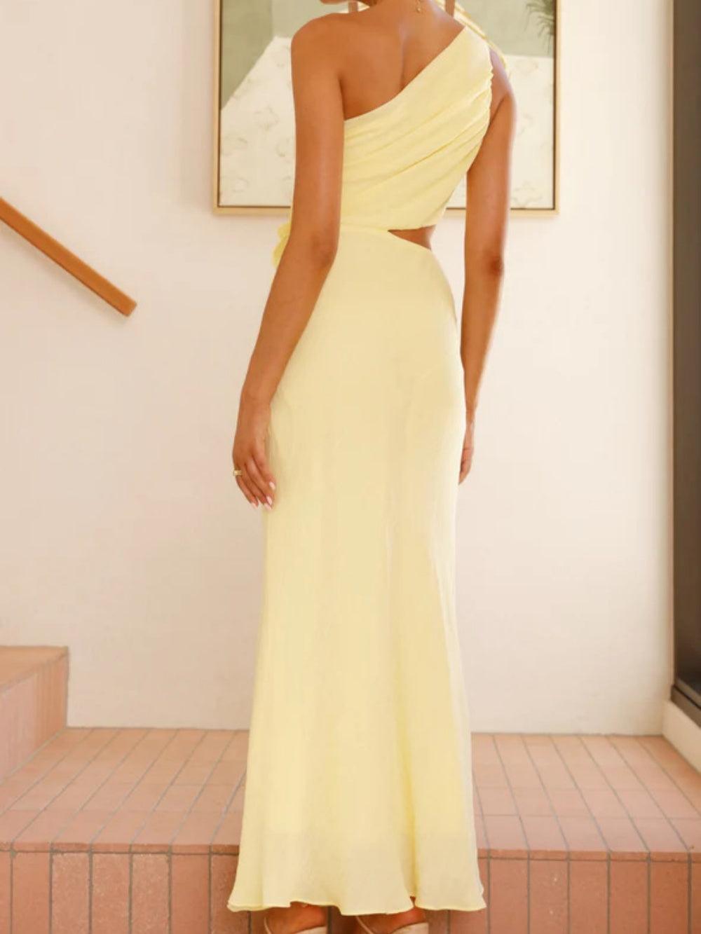 Off-Shoulder Dress in Solid Color with 3D Floral Accents