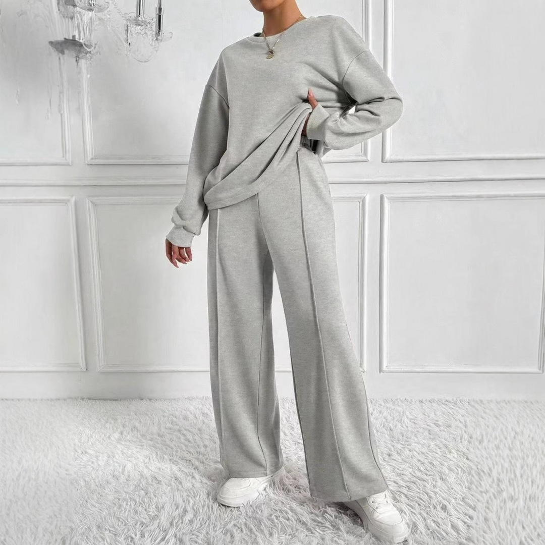 AMBRA™ - Relaxed Long Sleeve Sweatshirt with High-Waisted Pants Ensemble
