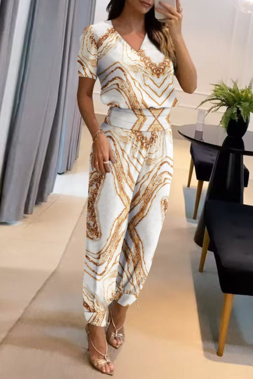 סט שני חלקים עם צווארון V מודפס, חולצה קצרה ומכנסיים ארוכים