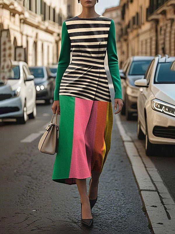 Contrast Color Pleated Midi Dress with Long Sleeves and Round Neck
