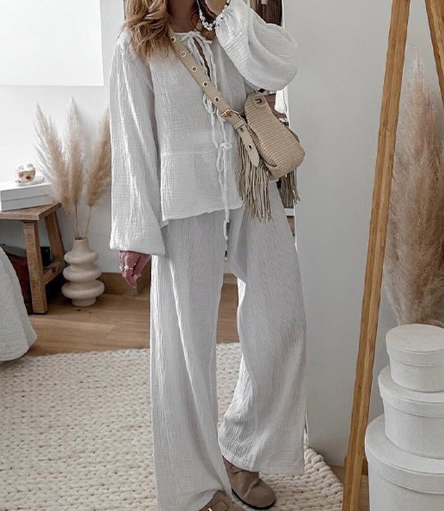 סט תואם של טופ ומכנסיים בצבע אחיד עם שרוכים