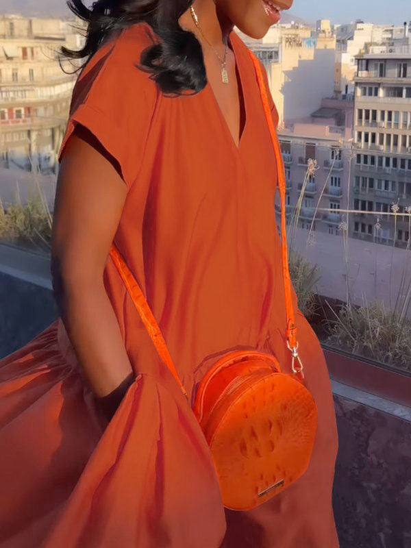 V-Neck Maxi Dress with Pleated Pockets and Loose Short Sleeves in Solid Colors