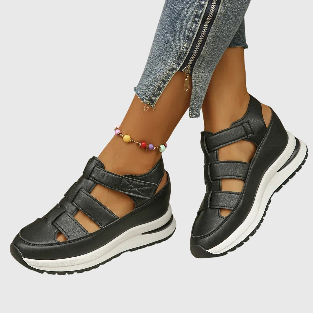 Finnie - Multi-Functional Orthopedic Sandals