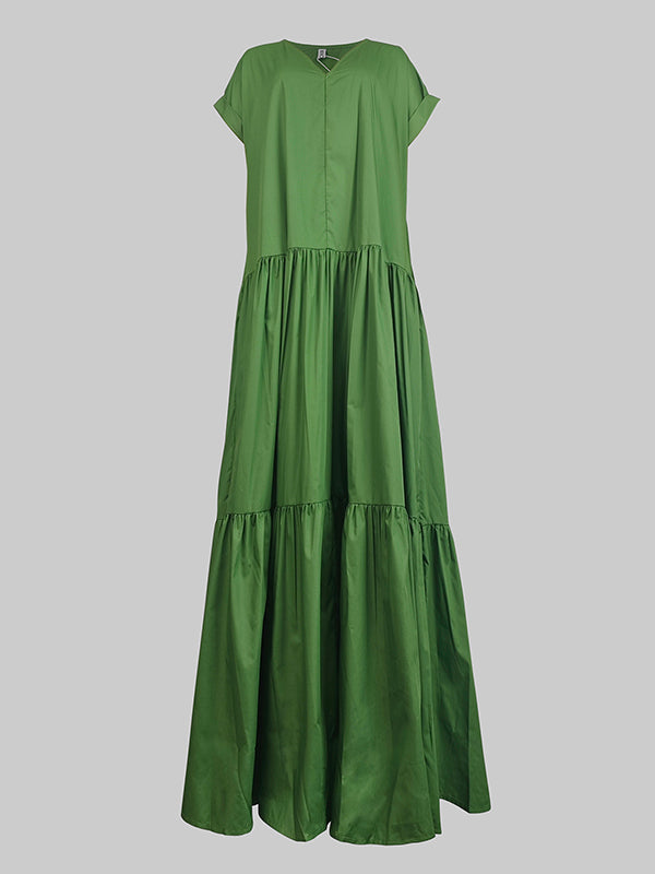 V-Neck Maxi Dress with Pleated Pockets and Loose Short Sleeves in Solid Colors