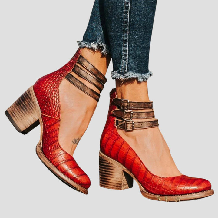Greta - Chic Orthopedic Boots