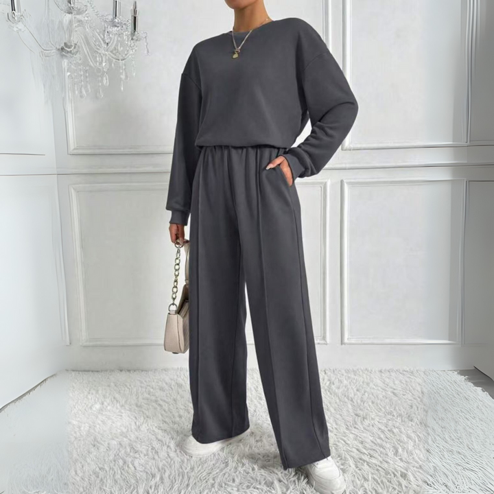 AMBRA™ - Relaxed Long Sleeve Sweatshirt with High-Waisted Pants Ensemble