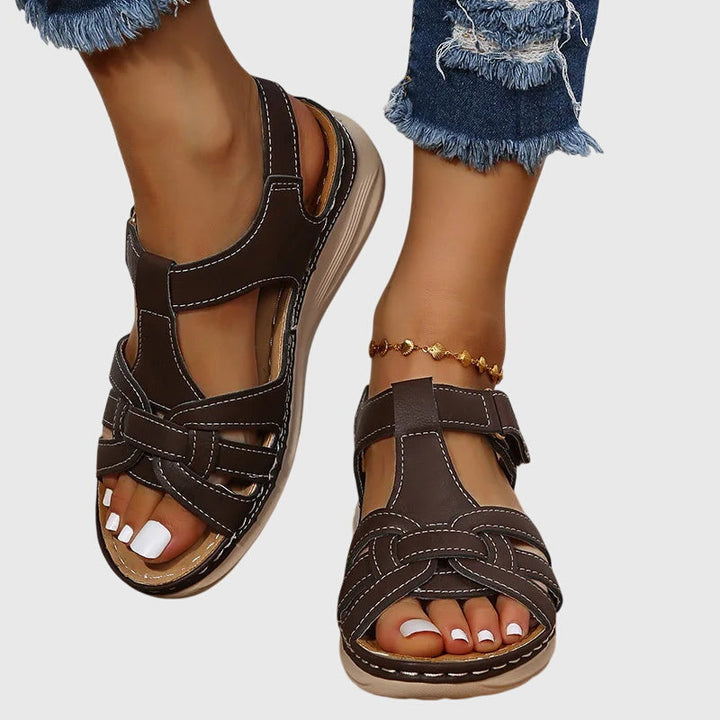 Piper - Lightweight Strapped Sandals