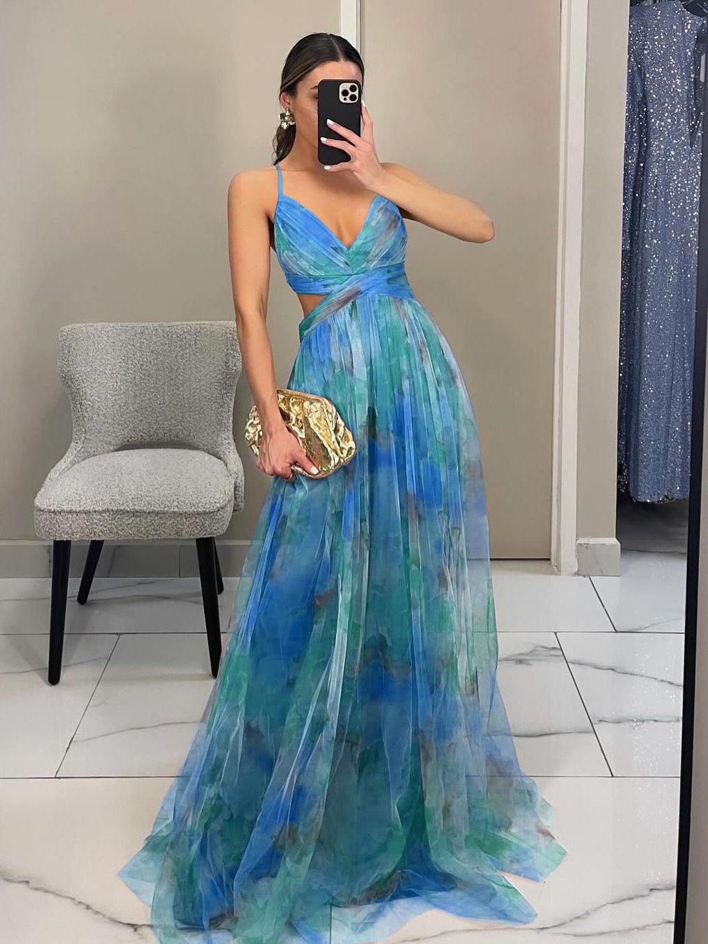 Chic V-Neck A-Line Maxi Dress with Elegant Floral Print