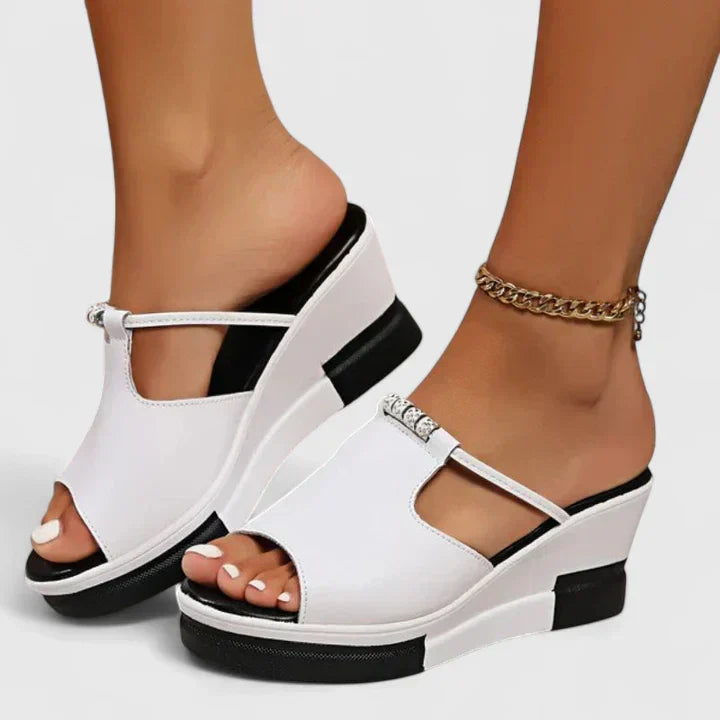 Isola - Stylish Orthopedic Sandals