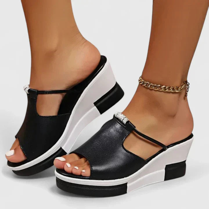 Isola - Stylish Orthopedic Sandals