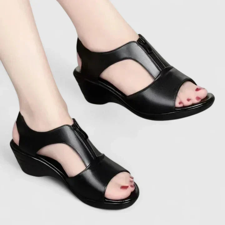 Farrah - Chic Orthopedic Sandals