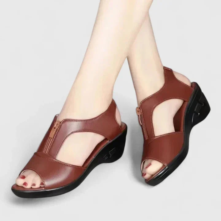 Farrah - Chic Orthopedic Sandals