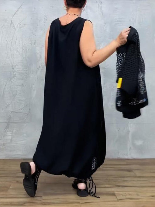 שמלה שחורה ללא שרוולים מרשת עם כיסוי תואם