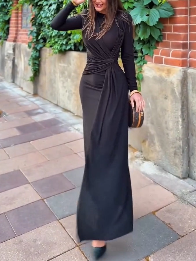 Chic Black Pleated Maxi Dress with Waist Detail