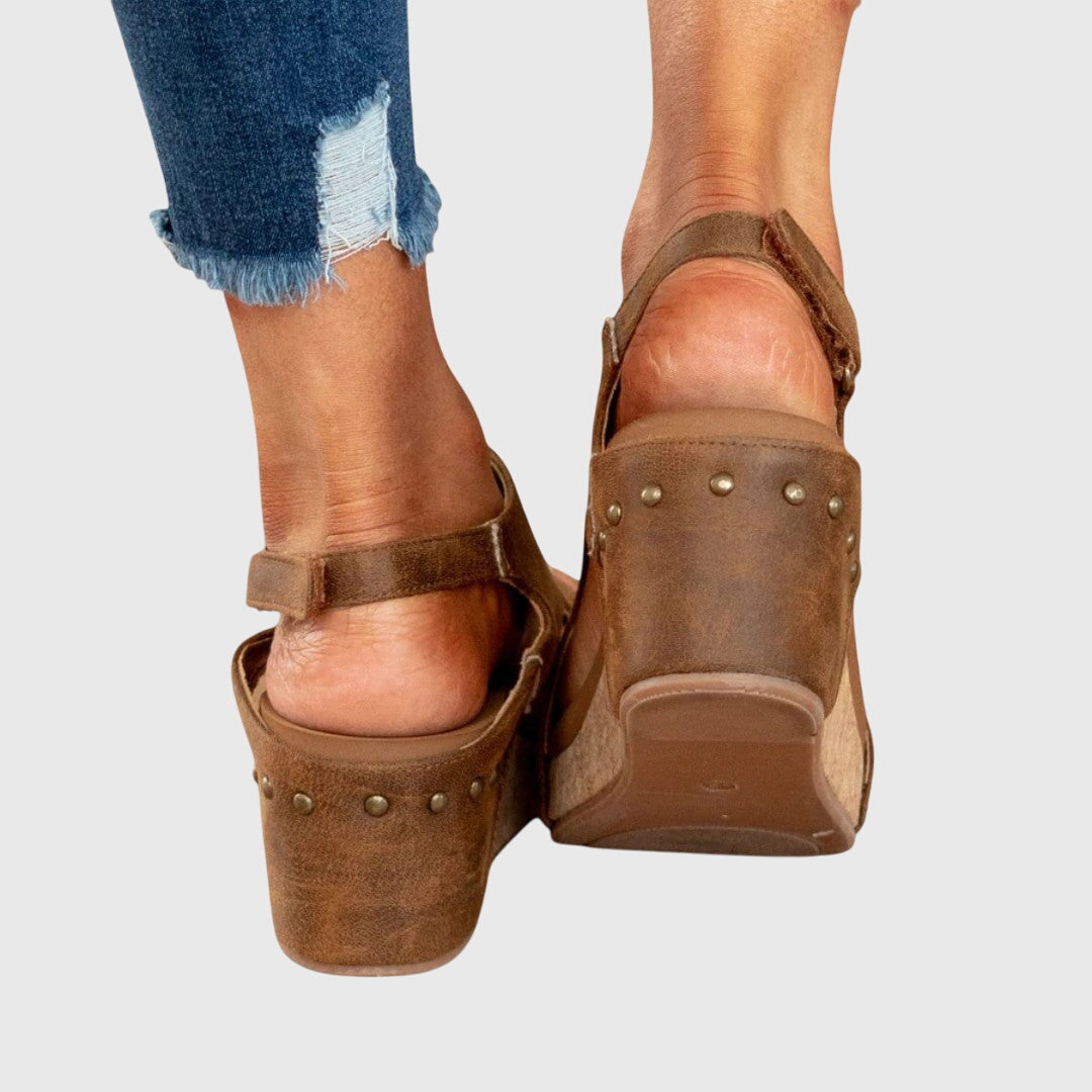 Marni - Chic Orthopedic Sandals