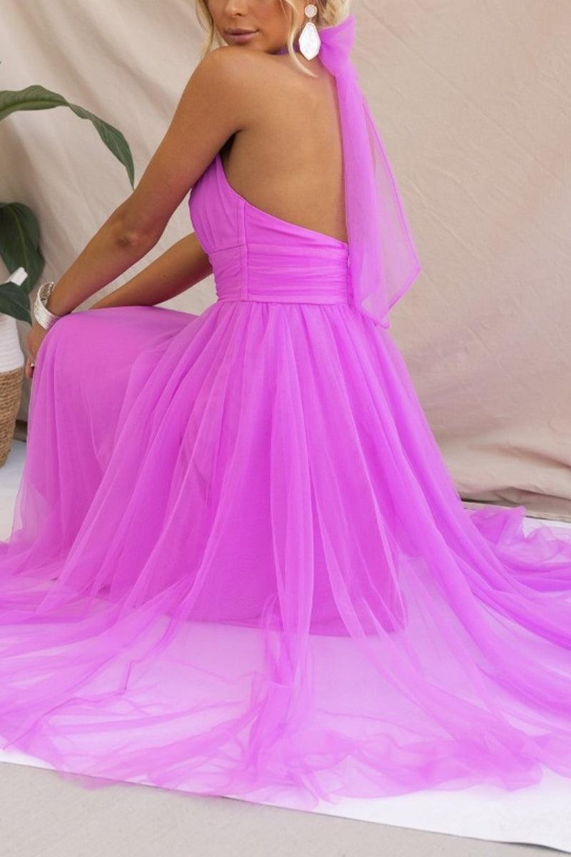 Enchanting Tulle Halter Maxi Dress with Gathered Detailing