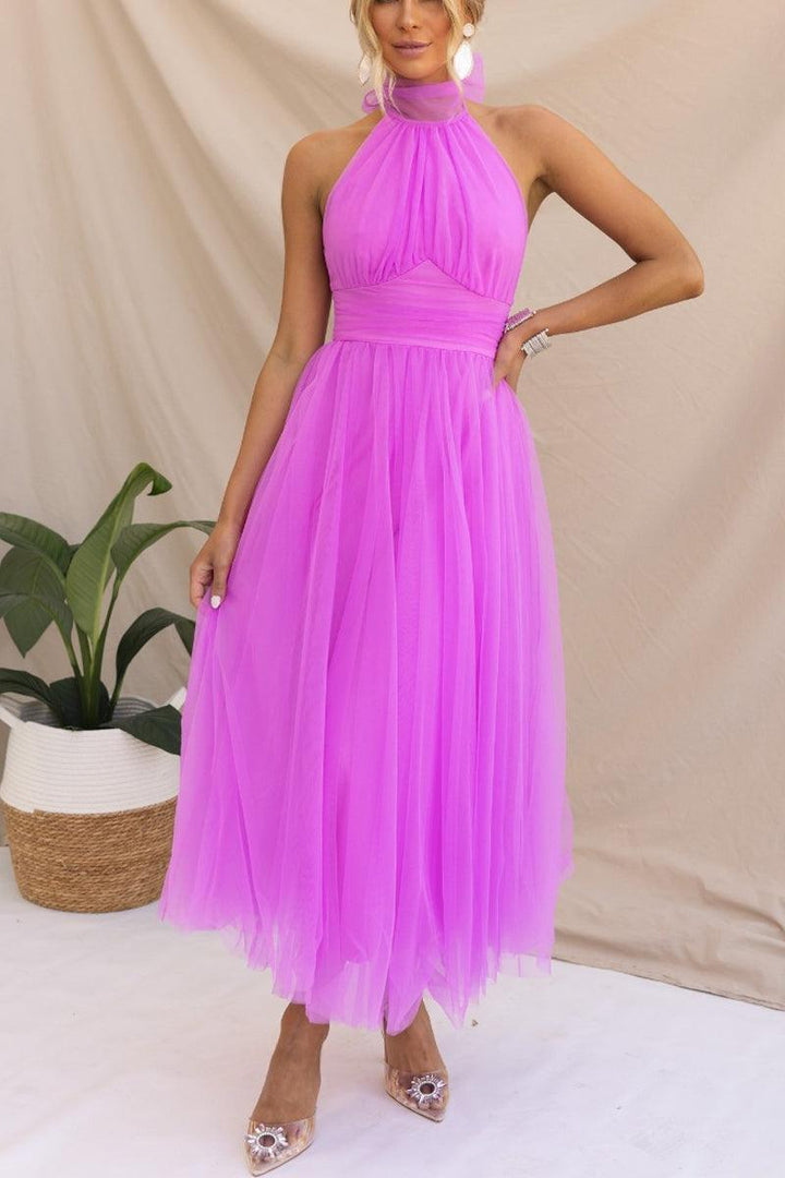 Enchanting Tulle Halter Maxi Dress with Gathered Detailing