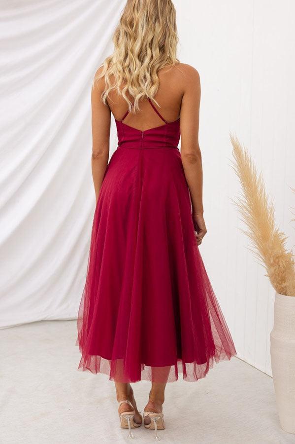 Chic Chiffon Maxi Dress with Suspenders for a Modern Princess Look