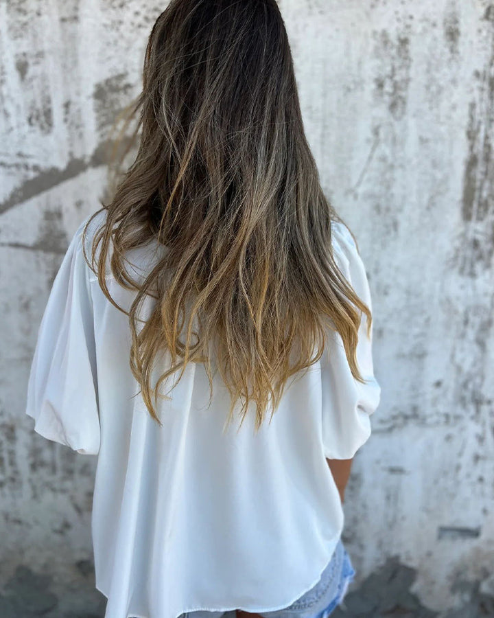 חולצה קז'ואלית עם שרוולים קצרים בצבע אחיד