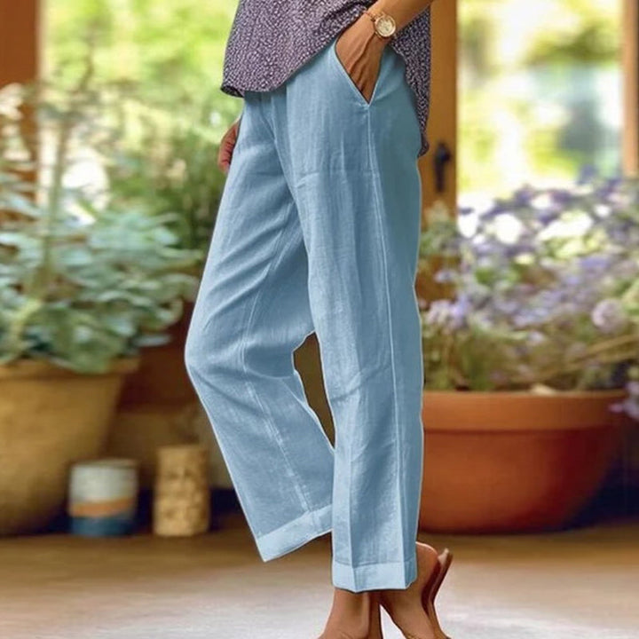 Relaxed Fit Solid Color Casual Trousers