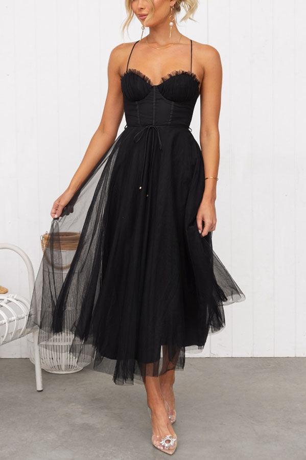Chic Chiffon Maxi Dress with Suspenders for a Modern Princess Look