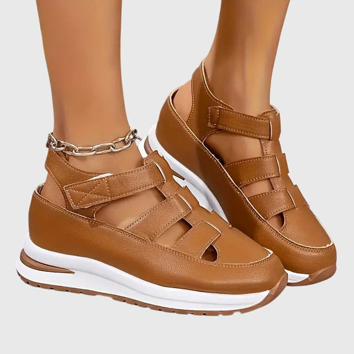 Finnie - Multi-Functional Orthopedic Sandals