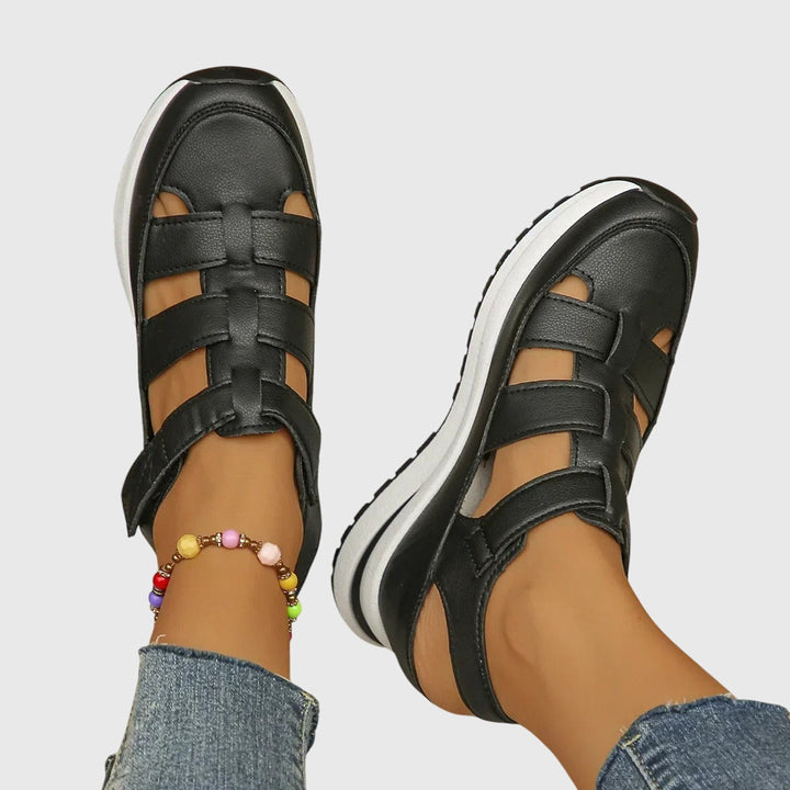 Finnie - Multi-Functional Orthopedic Sandals