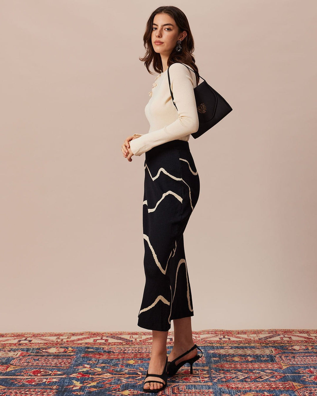 Beiges geripptes Strickoberteil mit Cut-Outs und Schleifen-Detail