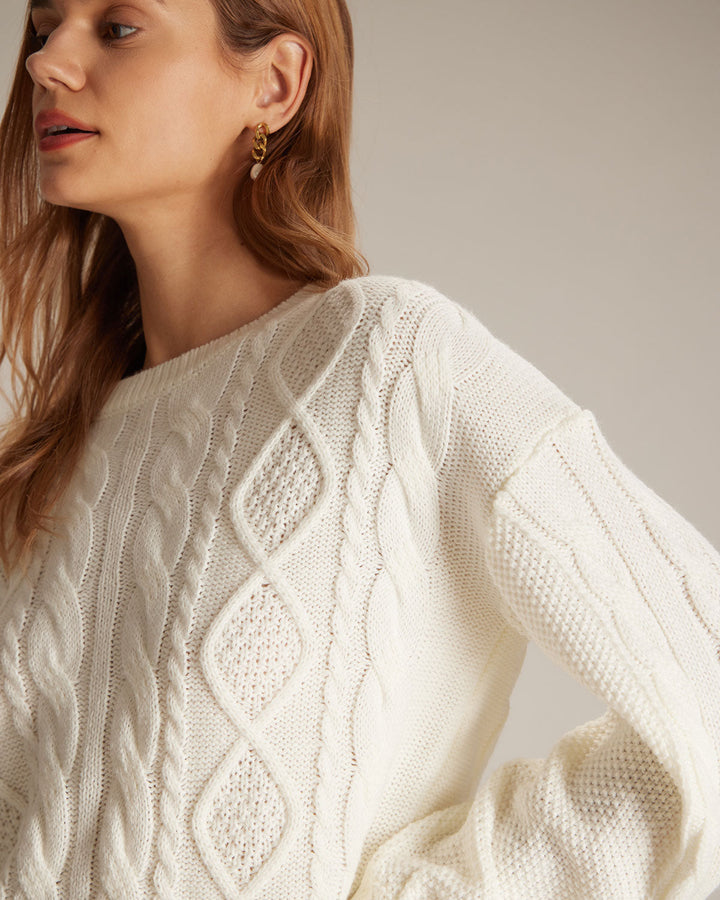 Beiger Rundhals-Pullover mit geripptem Zopfmuster