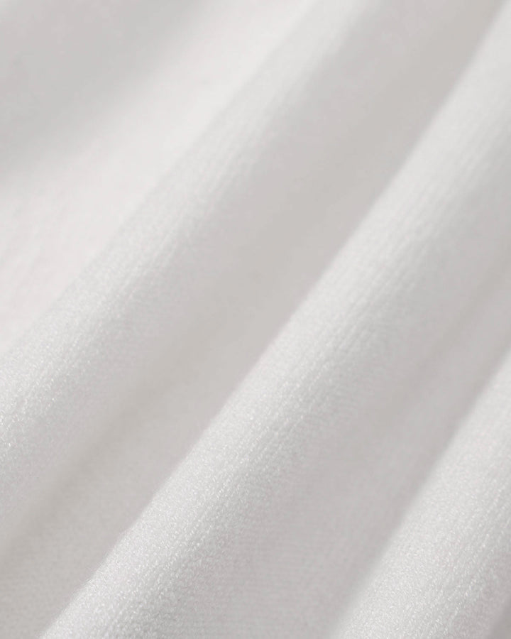 Kontrastierendes Damen-Midikleid in Weiß mit Pullover