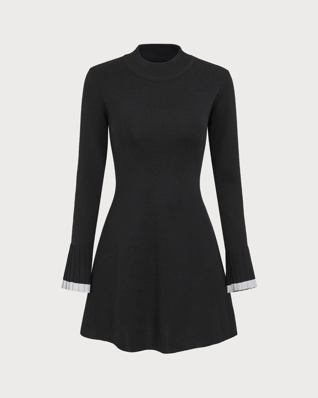 Schwarzes, langärmliges Minikleid mit kontrastierenden פרטים