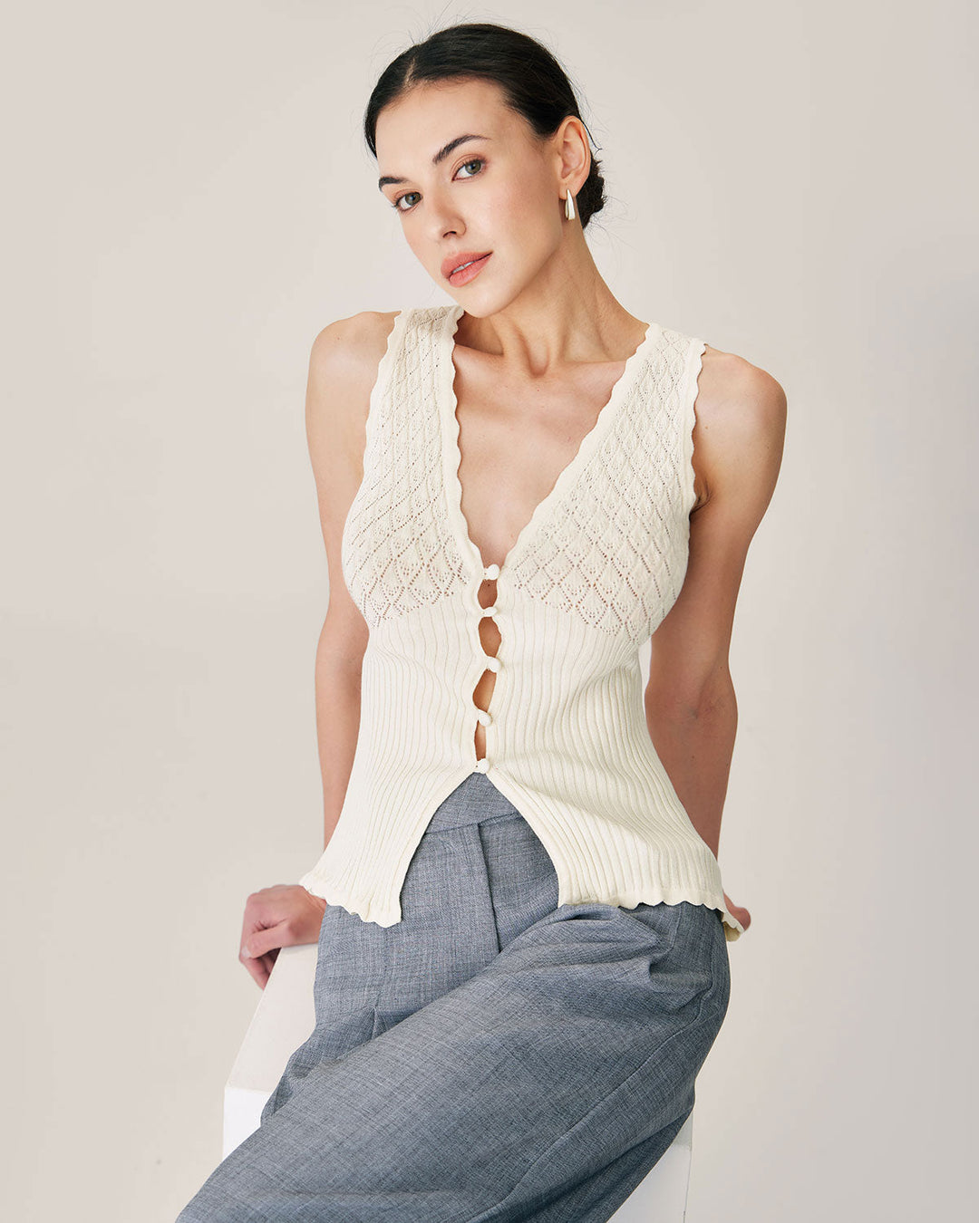Beiges V-Ausschnitt Strick-Tanktop mit Rippenmuster