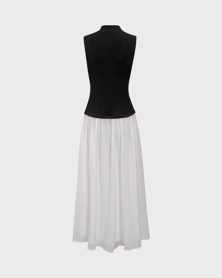 Schwarzes, geripptes Maxikleid mit kontrastierenden פרטים aus Strick