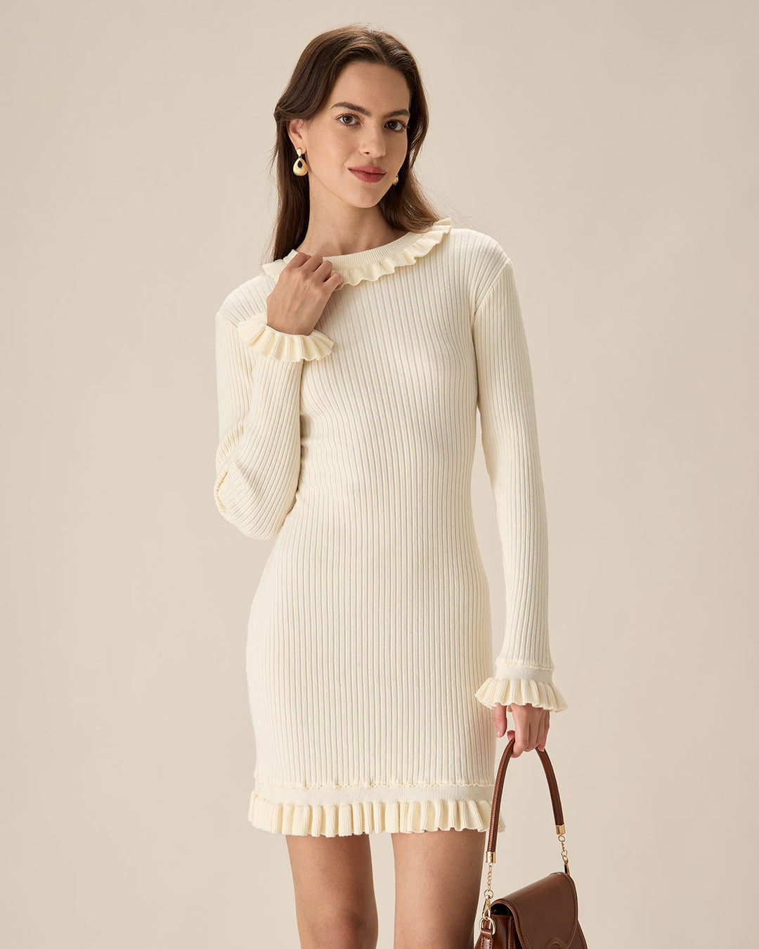 Figurbetontes, Weißes Minikleid mit Pullover-Design
