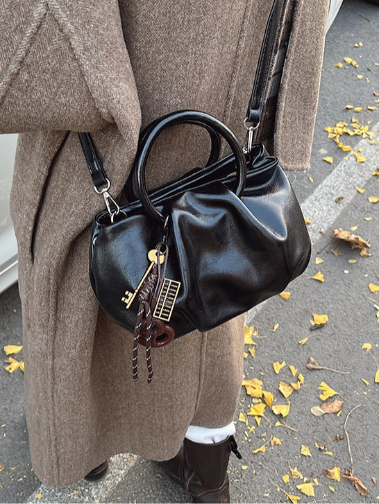 Pleated Cloud Crossbody Handbag - Lightweight and Stylish