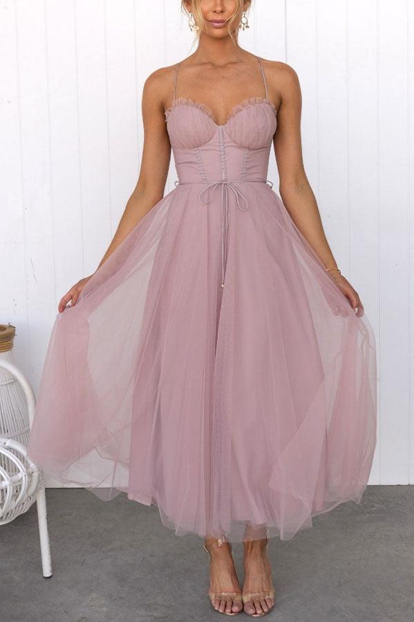 Chic Chiffon Maxi Dress with Suspenders for a Modern Princess Look