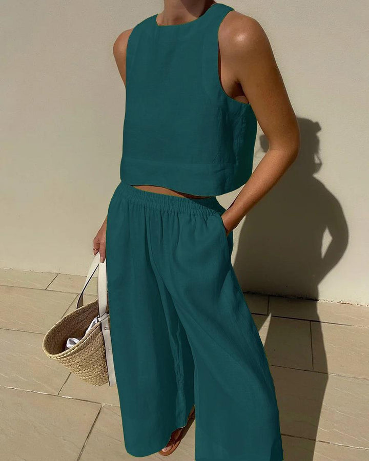 Stylish Solid Color Sleeveless Two-Piece Set