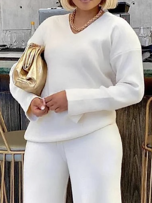 V-Neck Pullover with Long Sleeves in Solid Colors