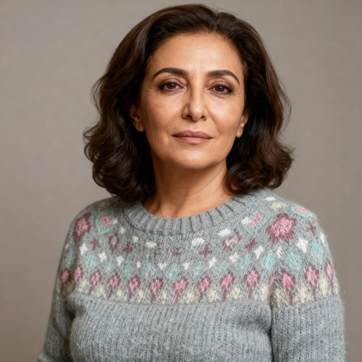 תמר מצב | סוודר רך וקלאסי