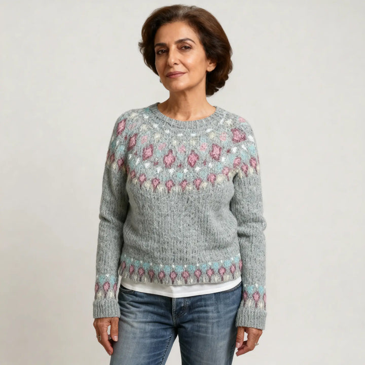 תמר מצב | סוודר רך וקלאסי